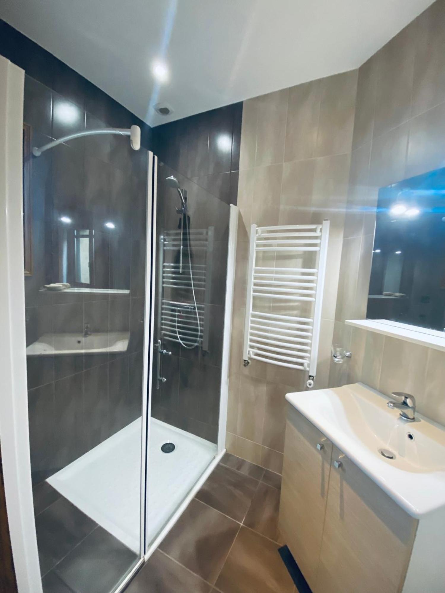 Le Hibou Heureux Bed & Breakfast Bezenac Luaran gambar