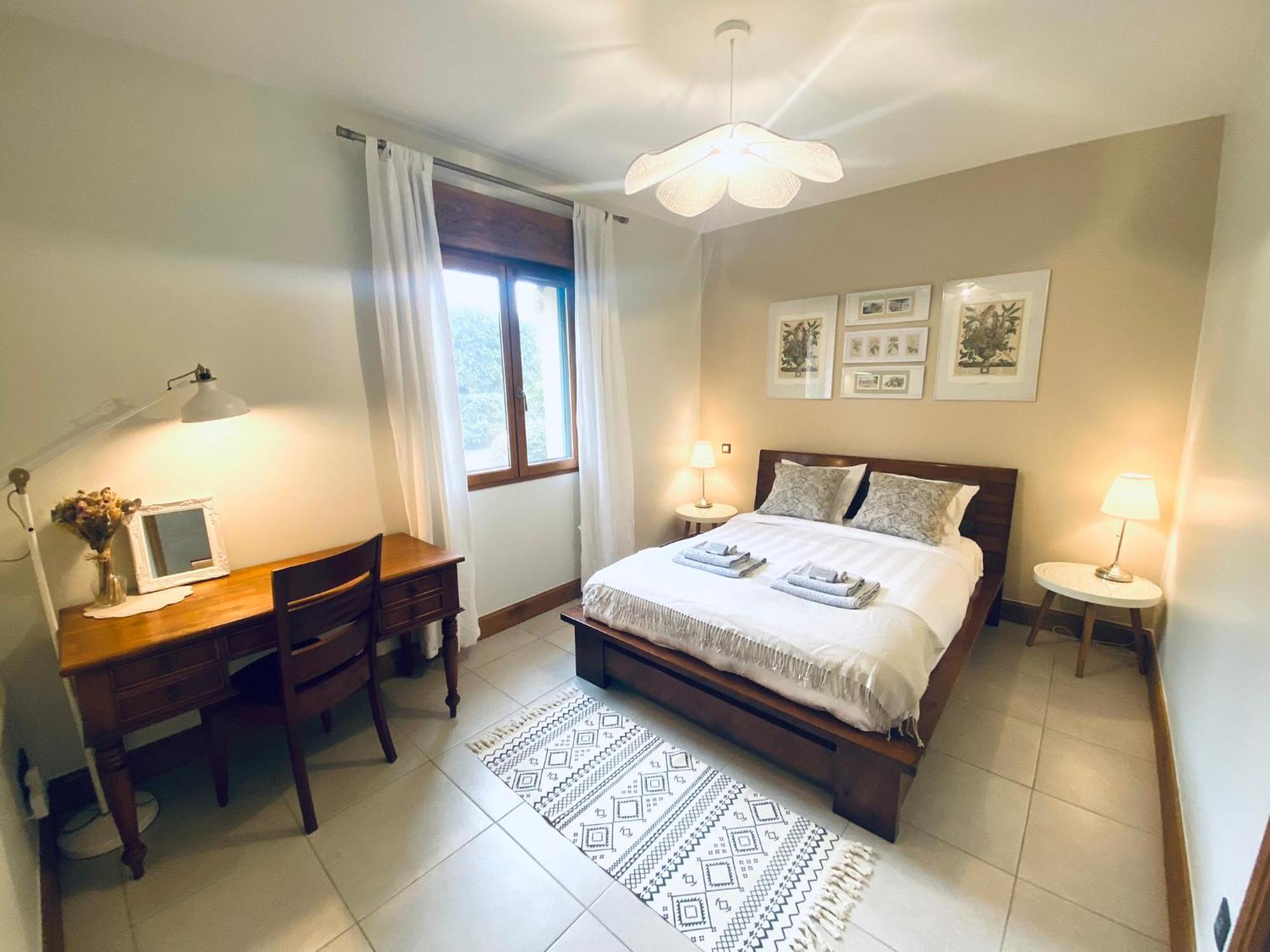 Le Hibou Heureux Bed & Breakfast Bezenac Luaran gambar