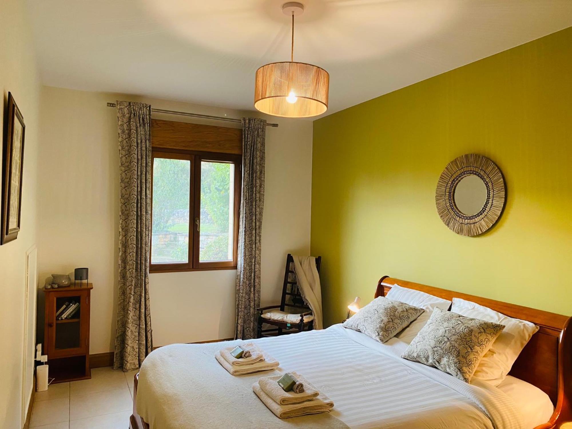 Le Hibou Heureux Bed & Breakfast Bezenac Luaran gambar