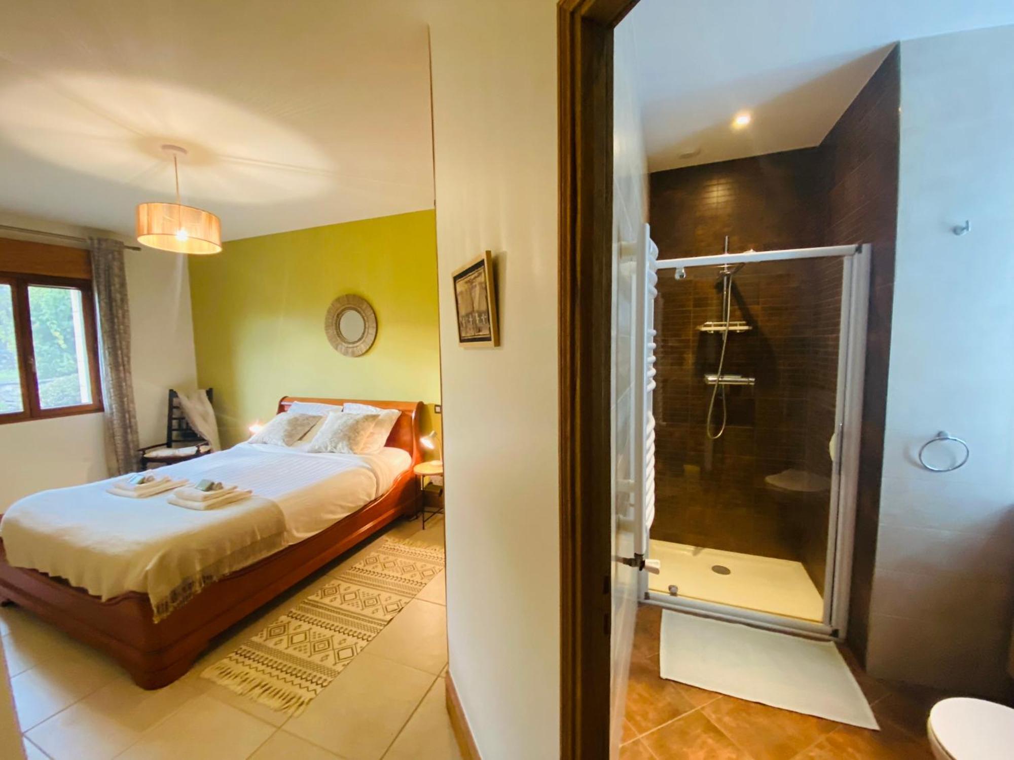 Le Hibou Heureux Bed & Breakfast Bezenac Luaran gambar